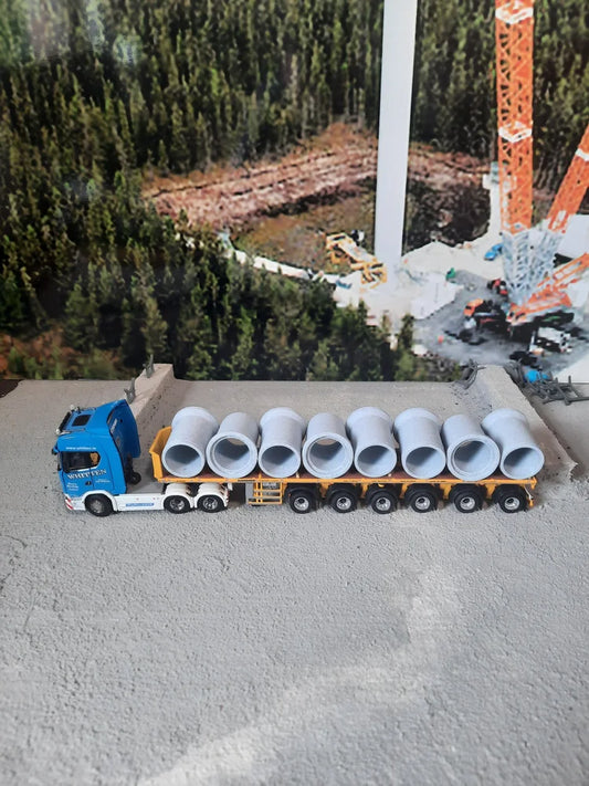 1:50 Scale Precast Pipes Trailer Load Medium