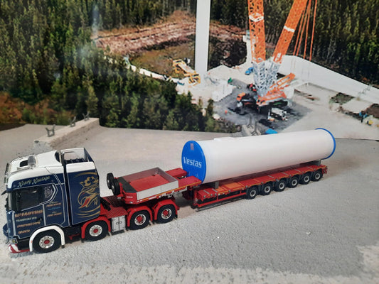 1:76 Scale Wind Turbine Tower Section Vestas