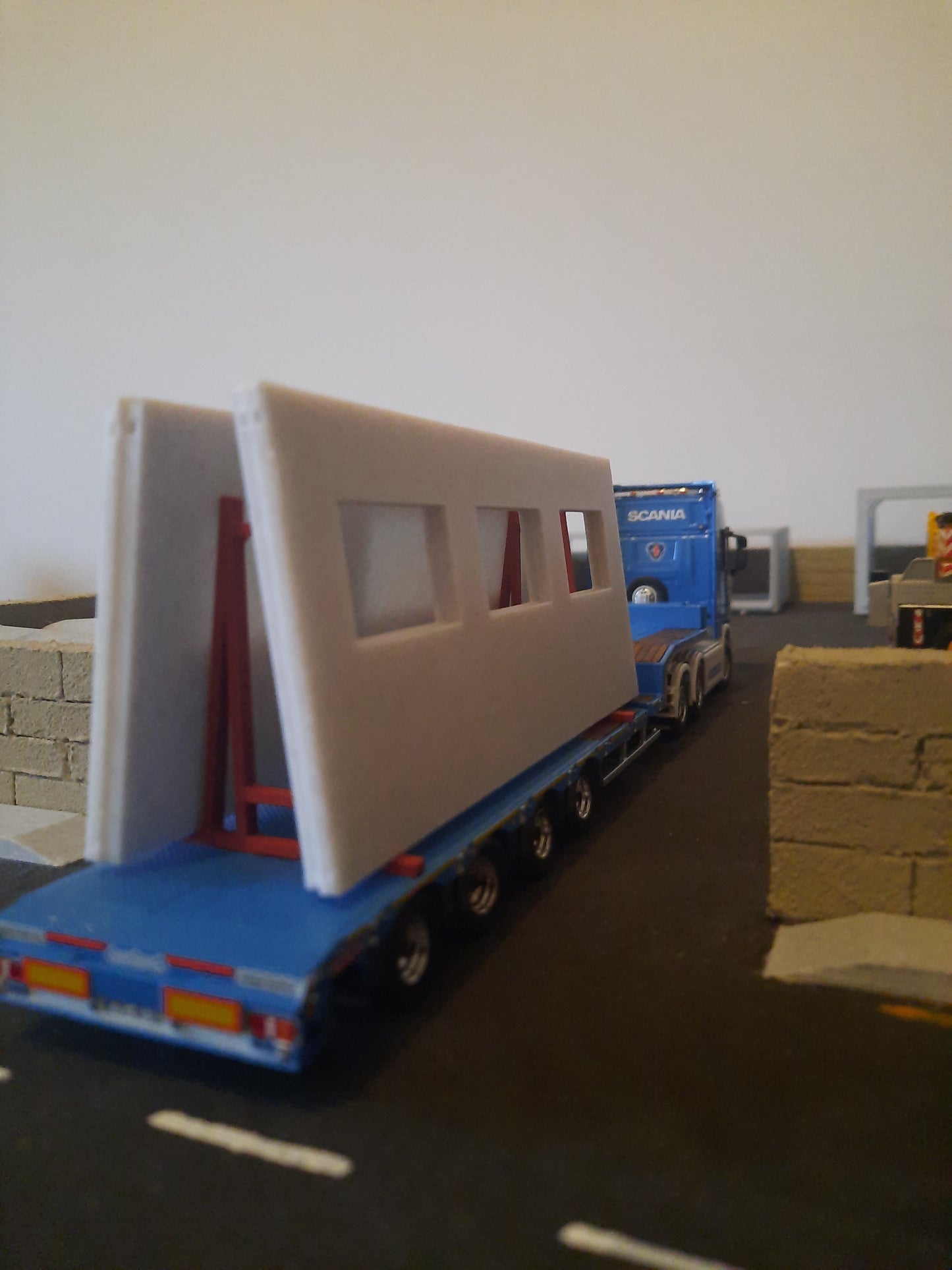 1:50 Scale Large Precast Walls
