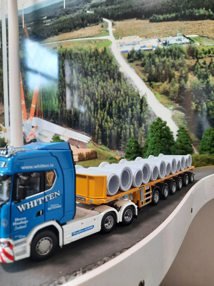 1:50 Scale Precast Pipe Trailer Load Small