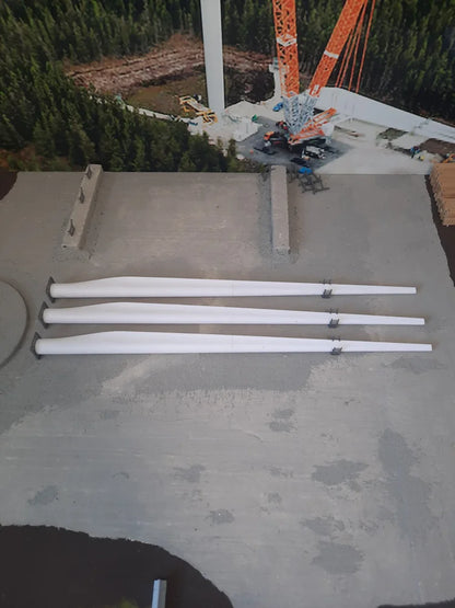 1:76 Scale Vestas V100 Wind Turbine Assembled