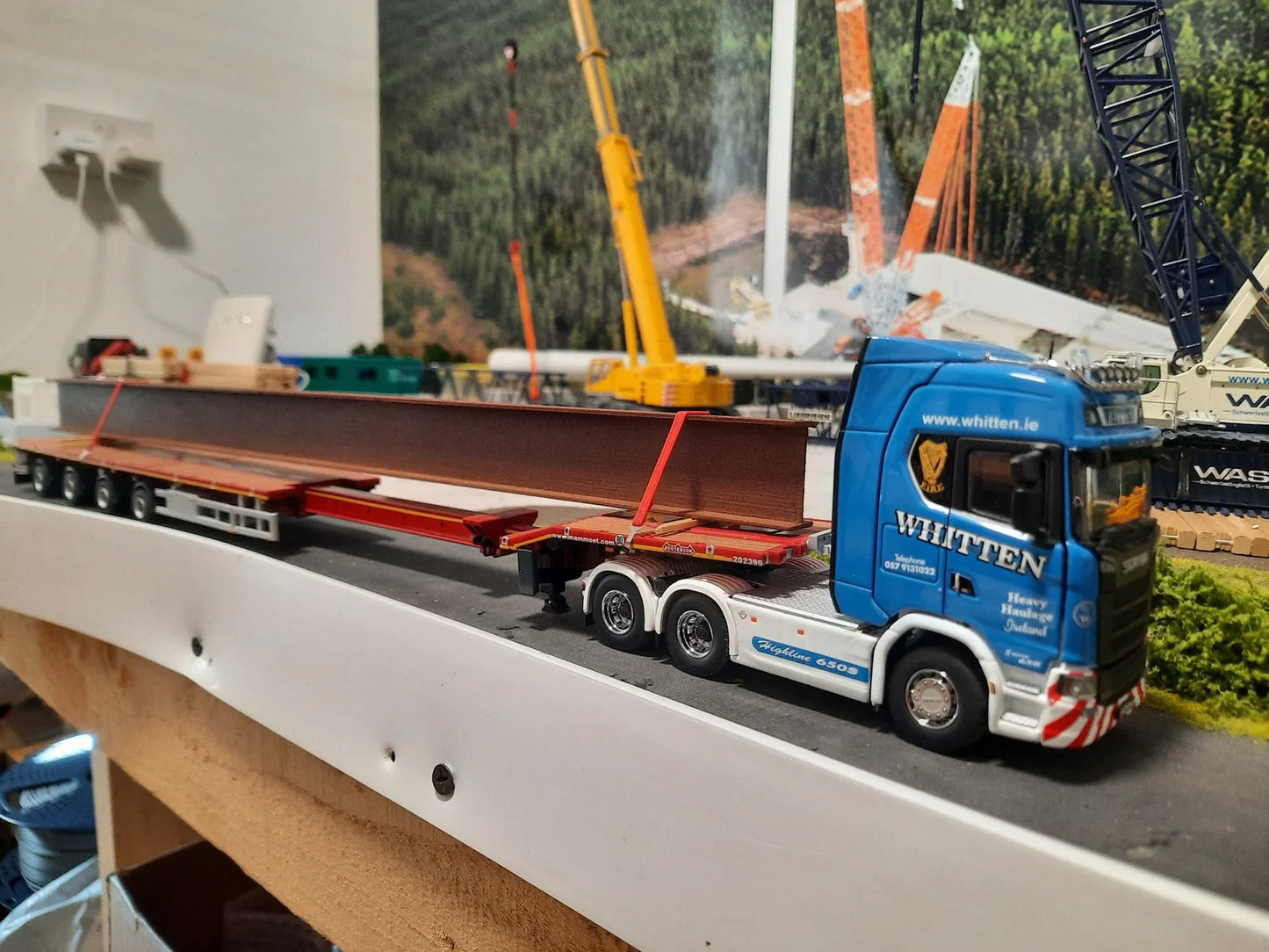 1:50 Scale 75ft Steel Beam Load