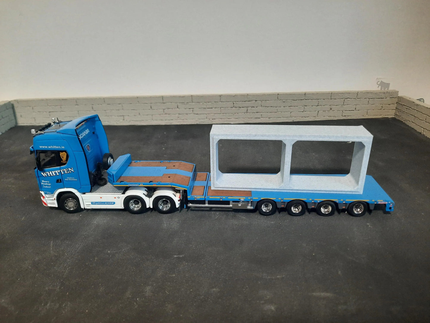 1:76 Scale Twin Culverts