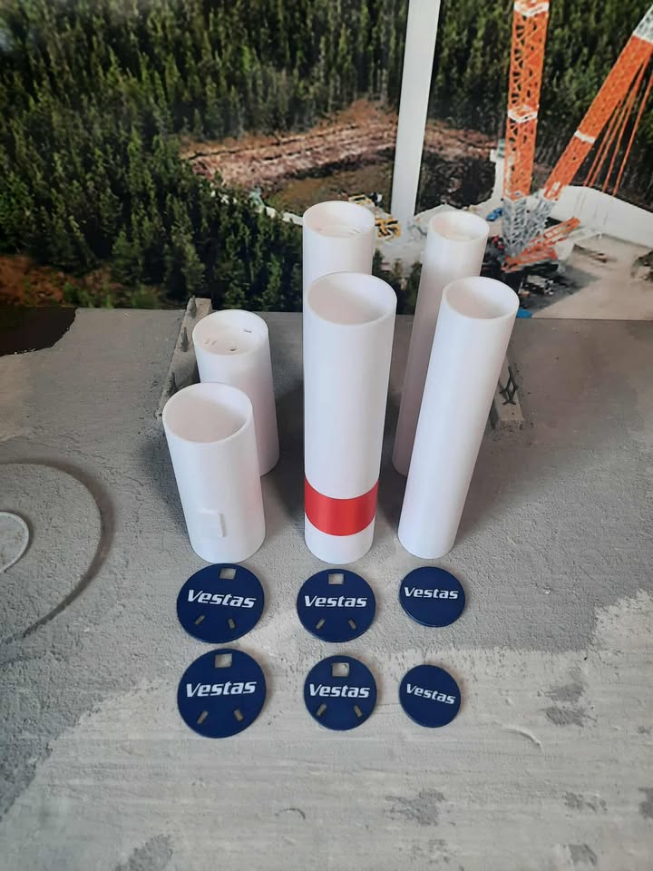 1:50 Scale Model Wind Turbine DIY KIT