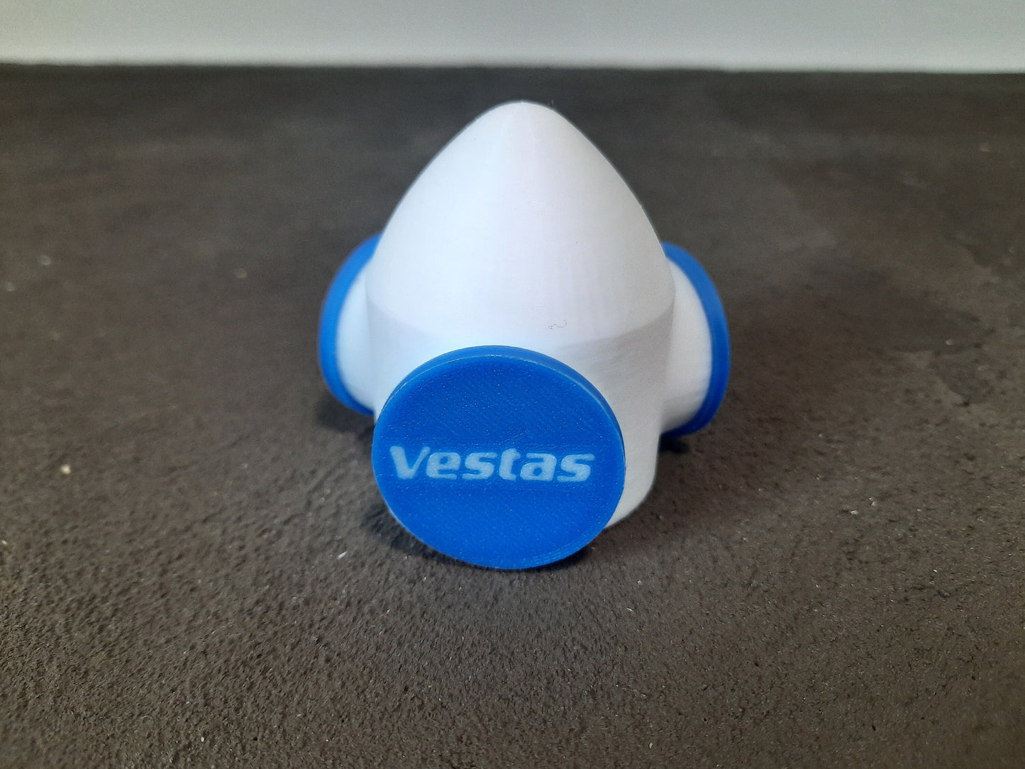1:76 Scale Wind Turbine Hub Vestas