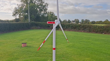 1:50 Scale Enercon Style Wind Turbine Assembled Kit Red & White
