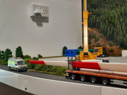 1:50 Scale Long Wind Turbine Blade