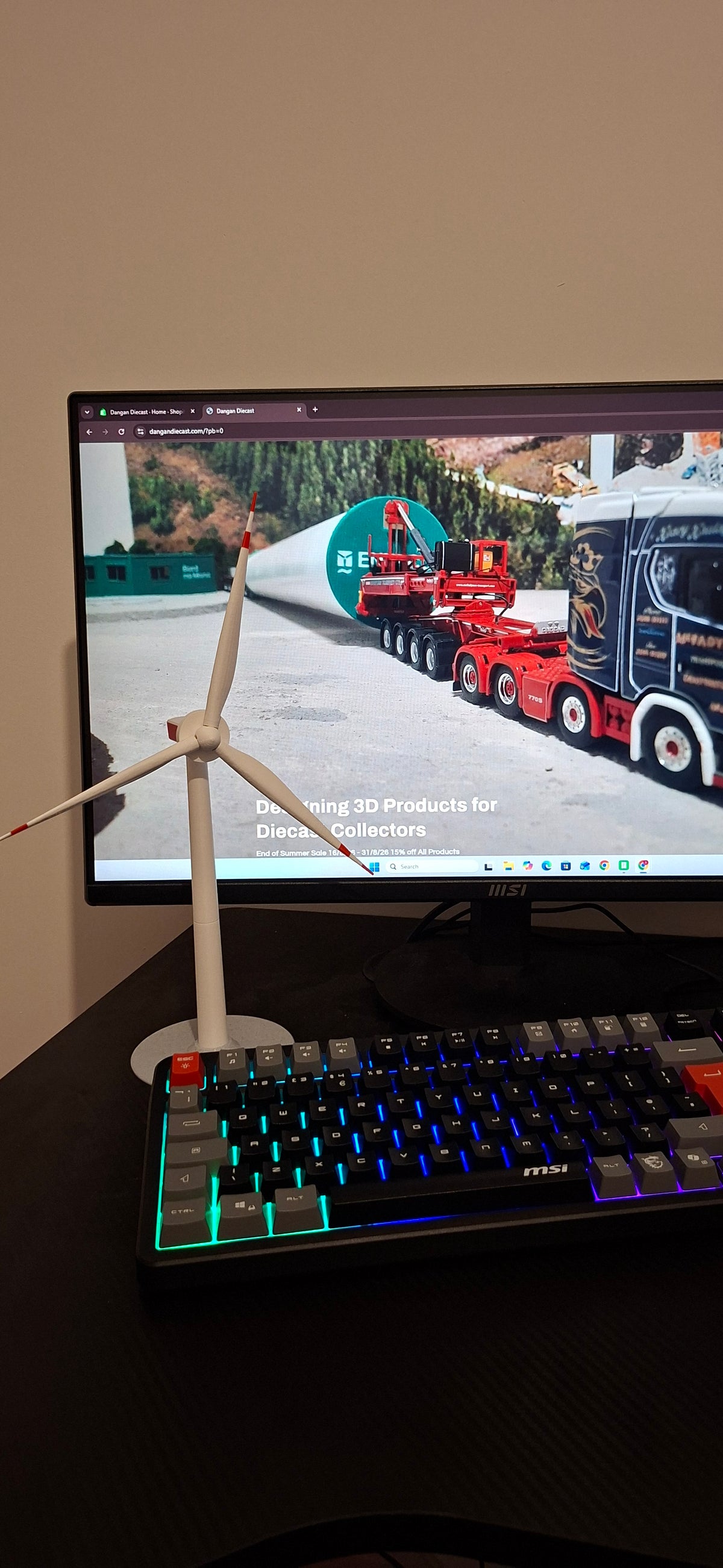 Desktop Miniature Wind Turbine - Scale Model Type 3 Red & White